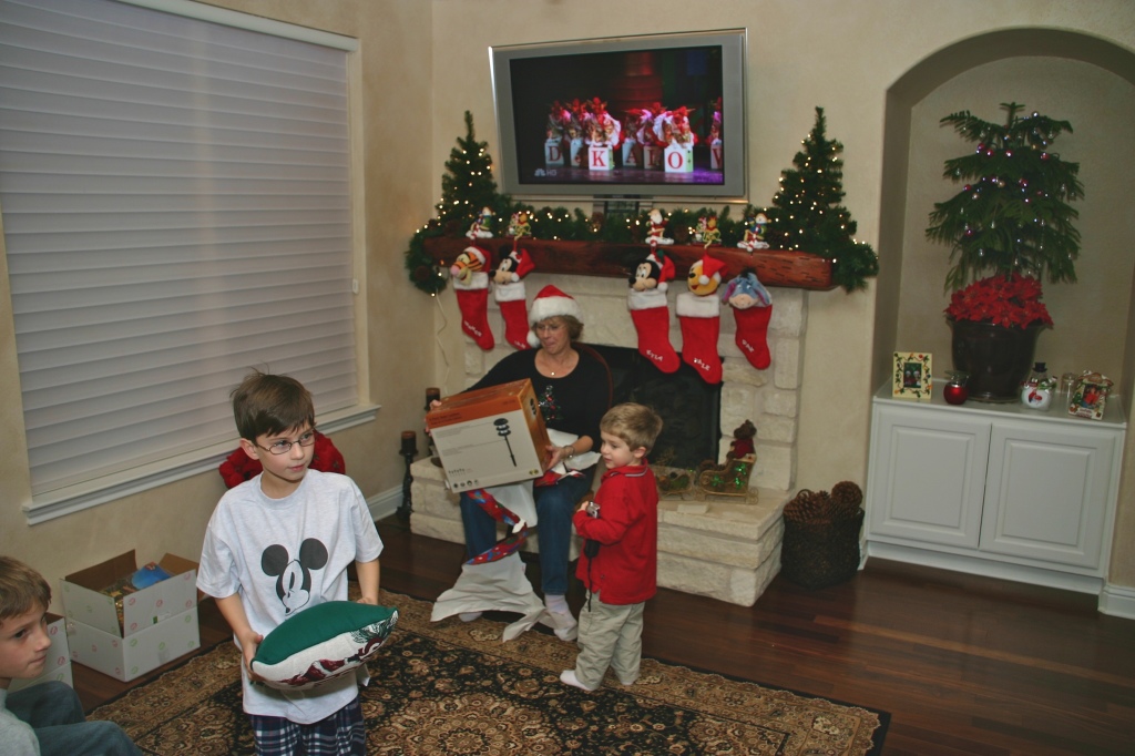 Hildebrand Christmas ScreenSaver/1024x768_2007-12-24 Christmas Eve J&J68.jpg